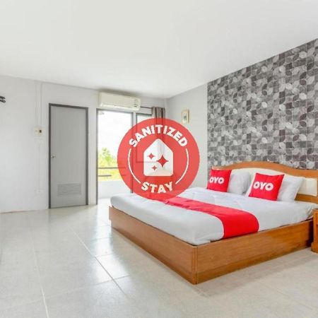 Oyo 990 Siam​ Lanna​ Grand​ Hotel​ Chiangmai Chiang Mai Buitenkant foto