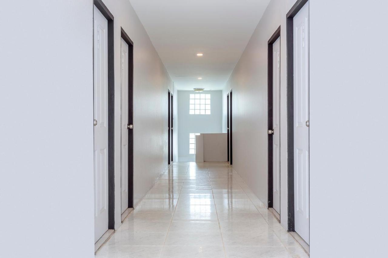 Oyo 990 Siam​ Lanna​ Grand​ Hotel​ Chiangmai Chiang Mai Buitenkant foto