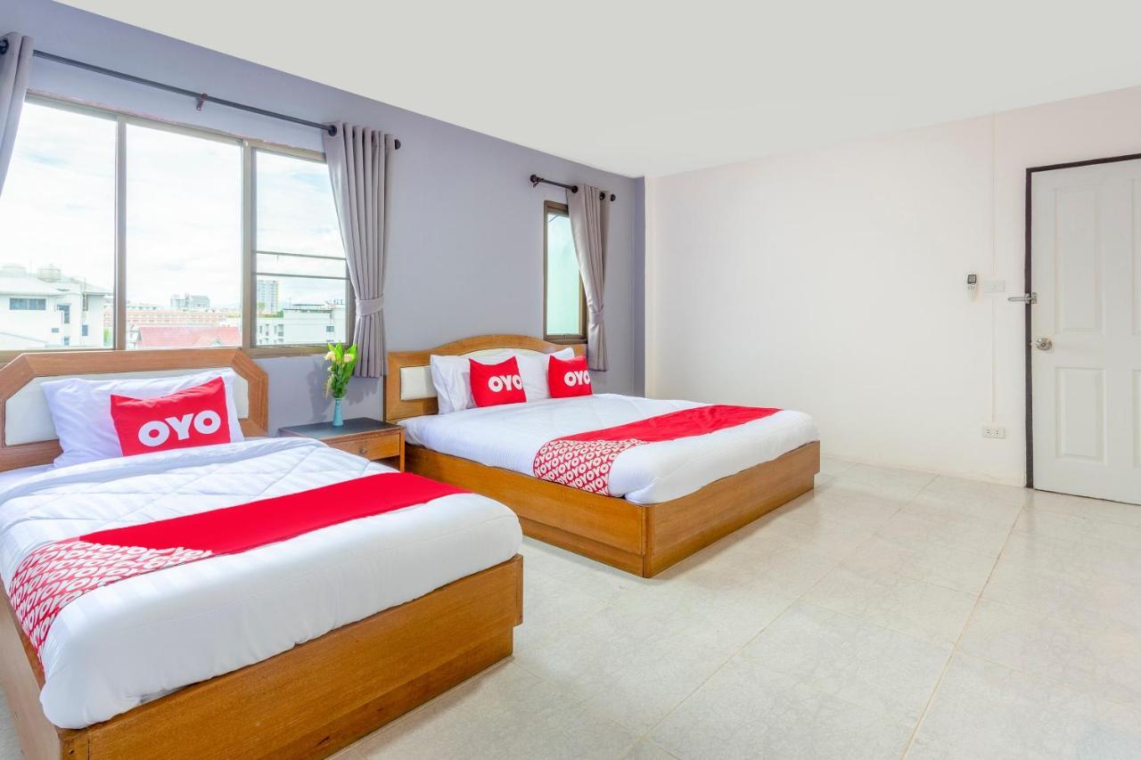 Oyo 990 Siam​ Lanna​ Grand​ Hotel​ Chiangmai Chiang Mai Buitenkant foto
