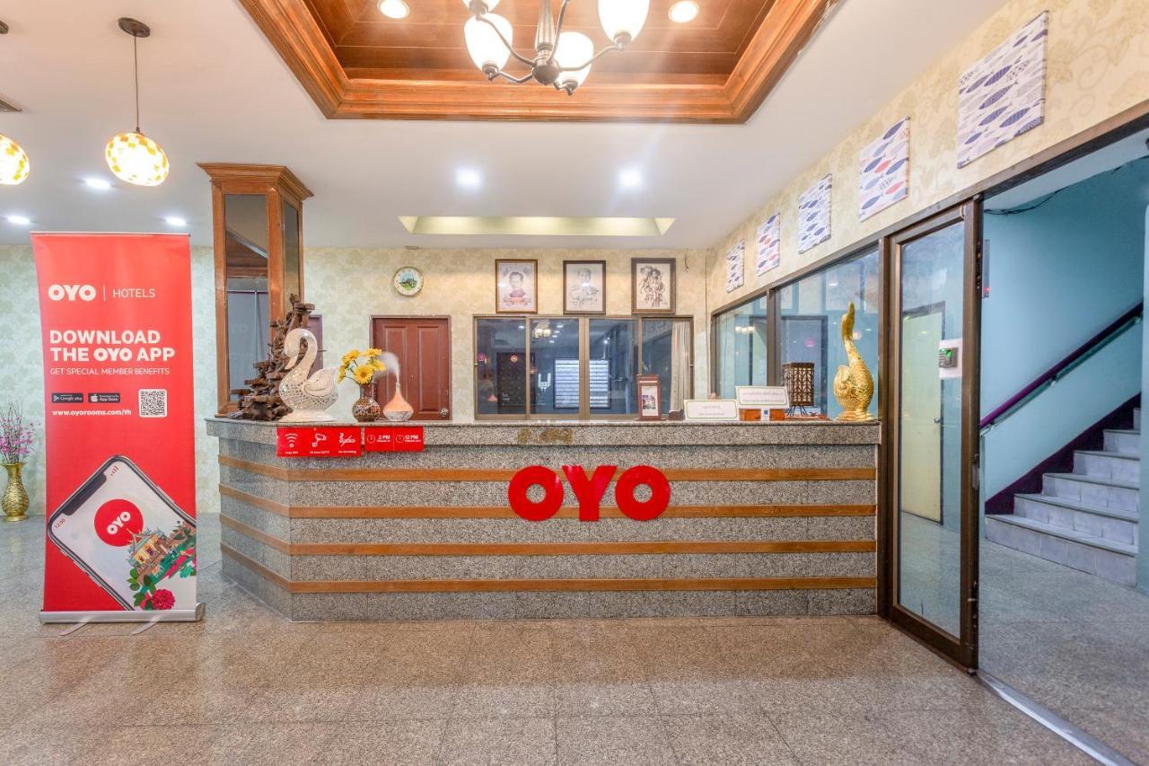 Oyo 990 Siam​ Lanna​ Grand​ Hotel​ Chiangmai Chiang Mai Buitenkant foto
