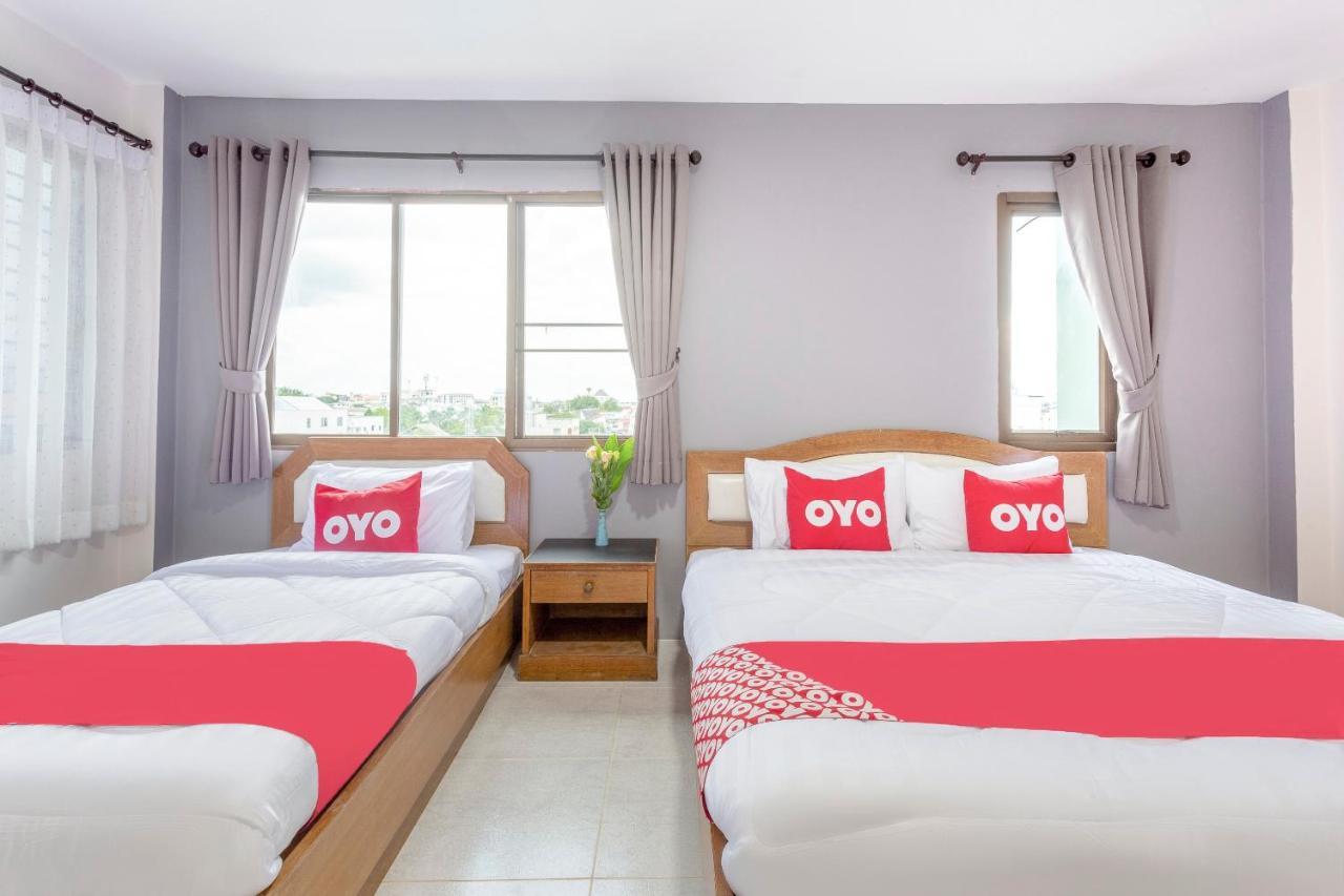 Oyo 990 Siam​ Lanna​ Grand​ Hotel​ Chiangmai Chiang Mai Buitenkant foto